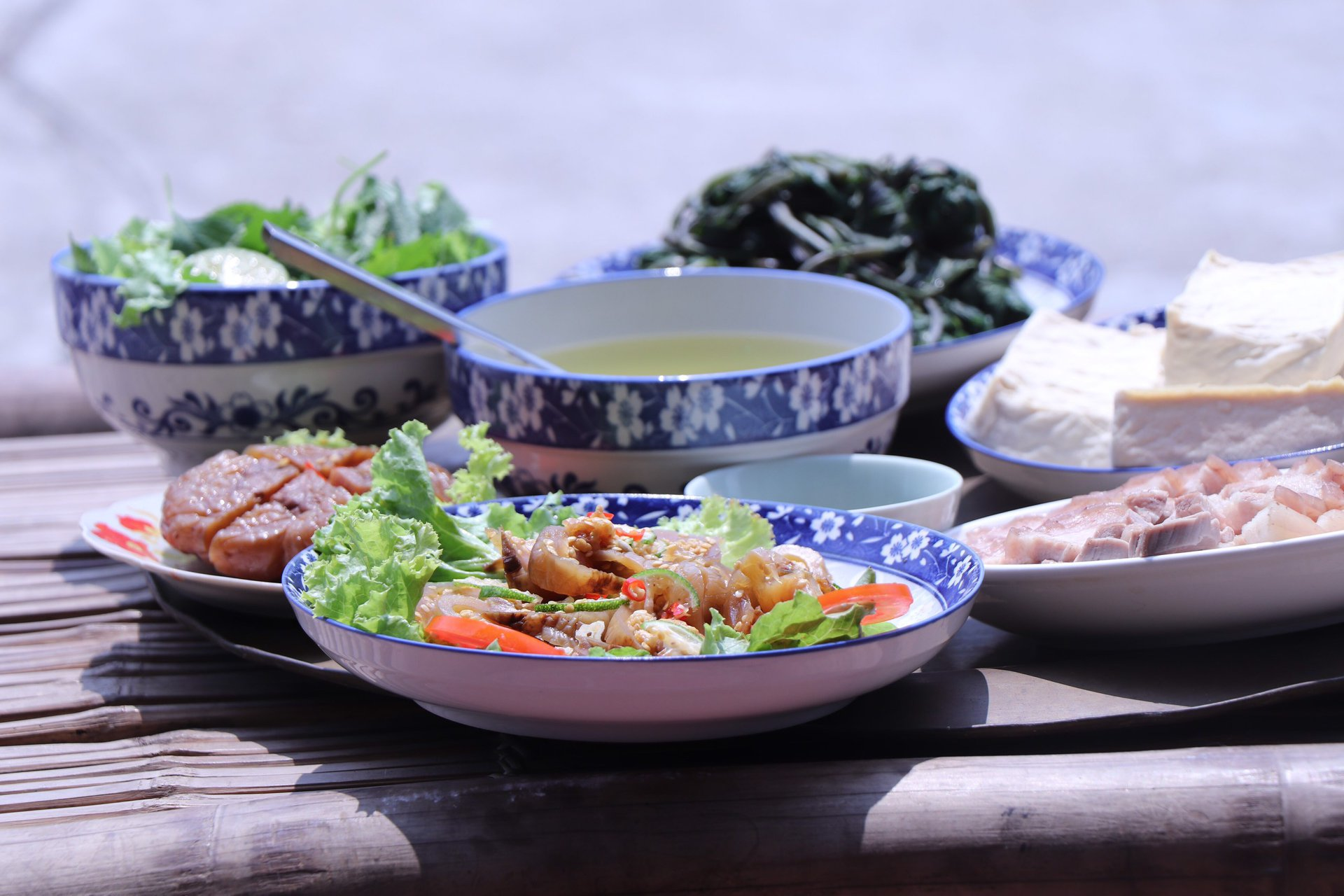 Mùa hè nóng nực biết ăn gì đây?