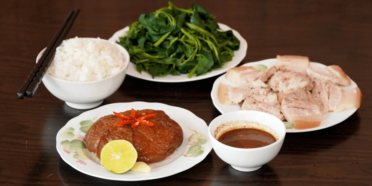 Cà dầm tương: Món ăn gợi nhớ vị quê hương